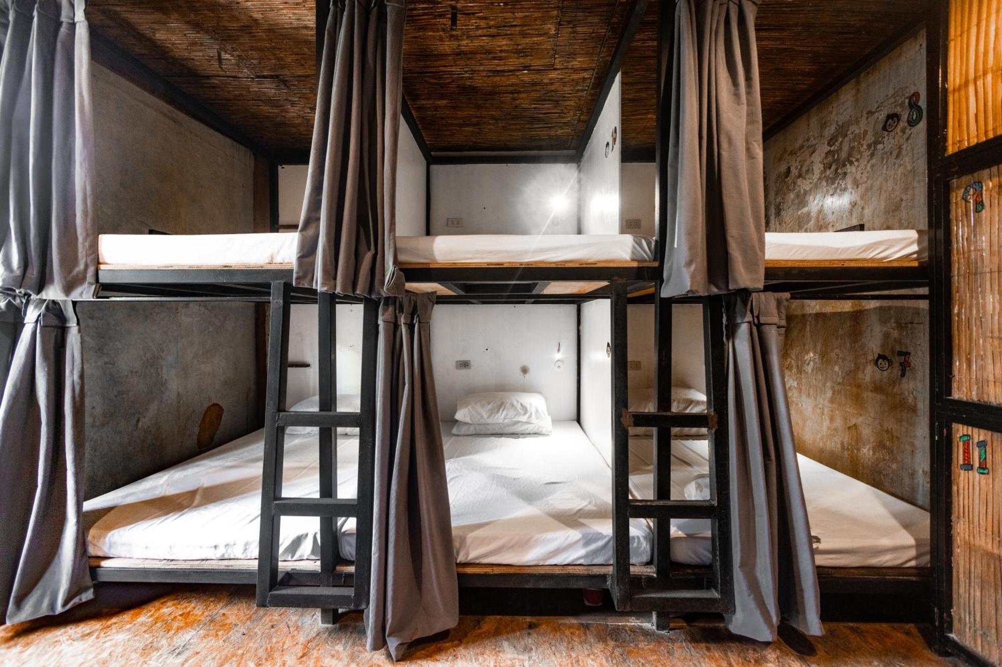 Mad Monkey Hostel Siargao (Adults Only) General Luna  Bagian luar foto