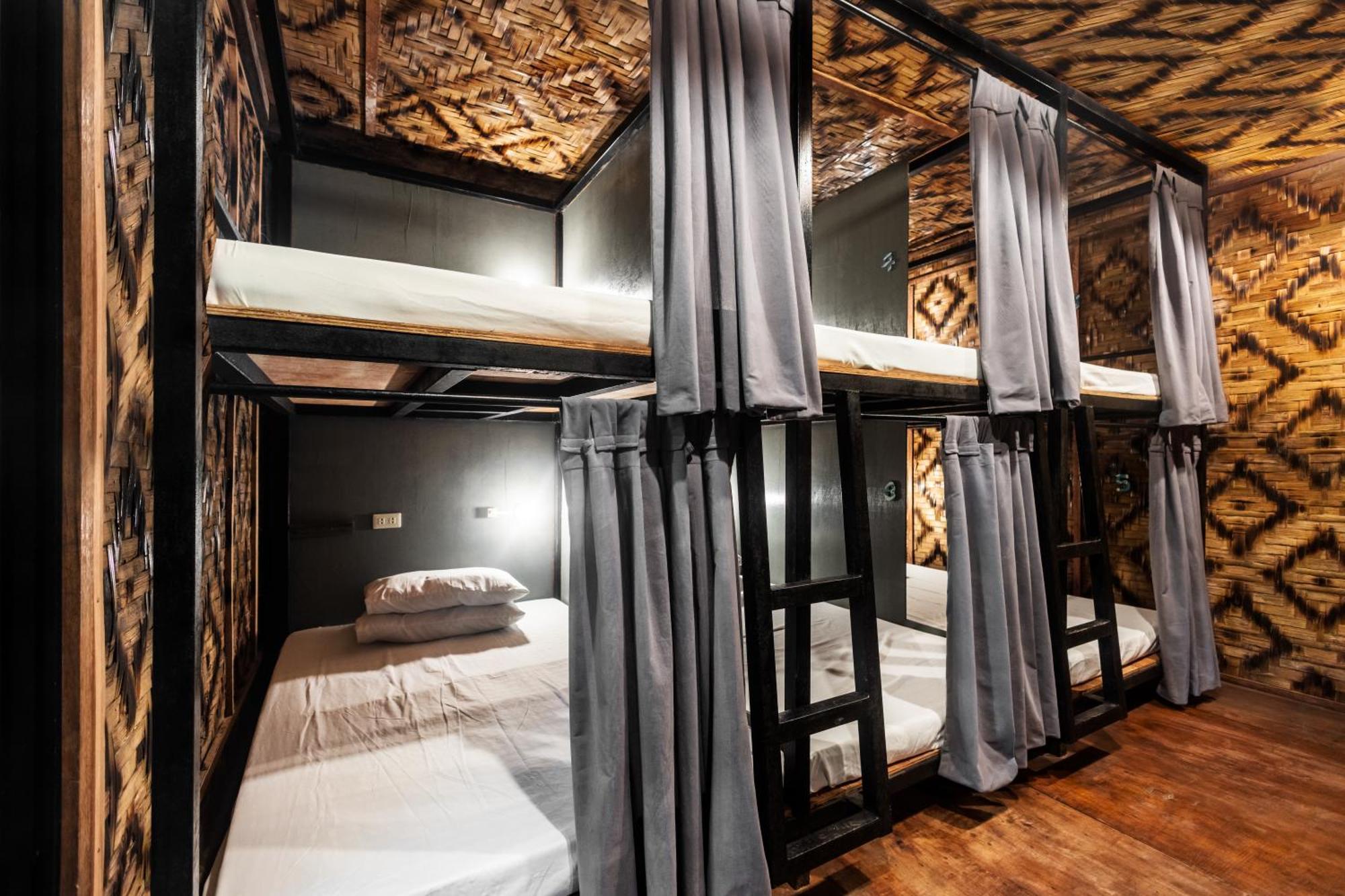 Mad Monkey Hostel Siargao (Adults Only) General Luna  Bagian luar foto