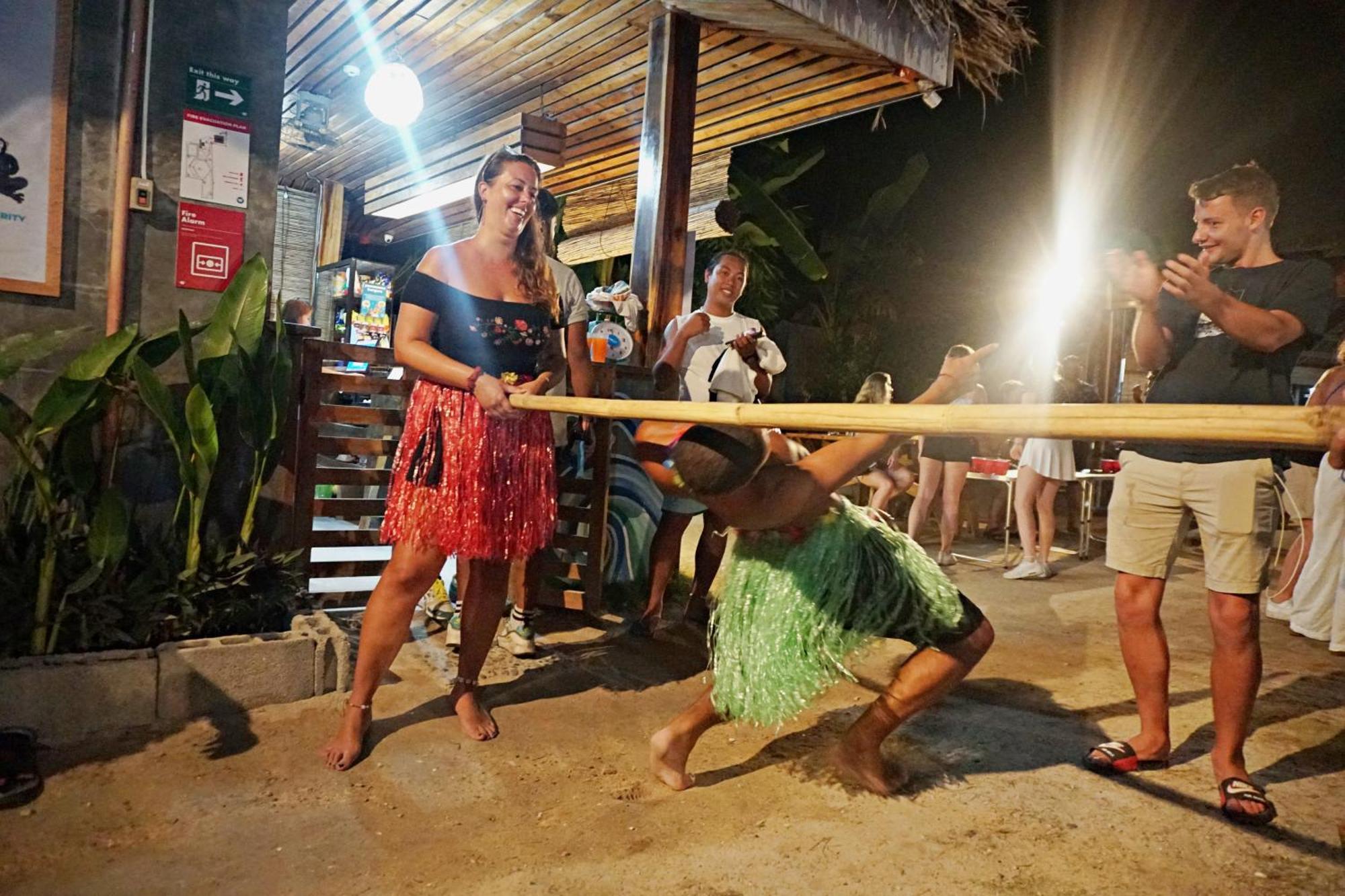 Mad Monkey Hostel Siargao (Adults Only) General Luna  Bagian luar foto