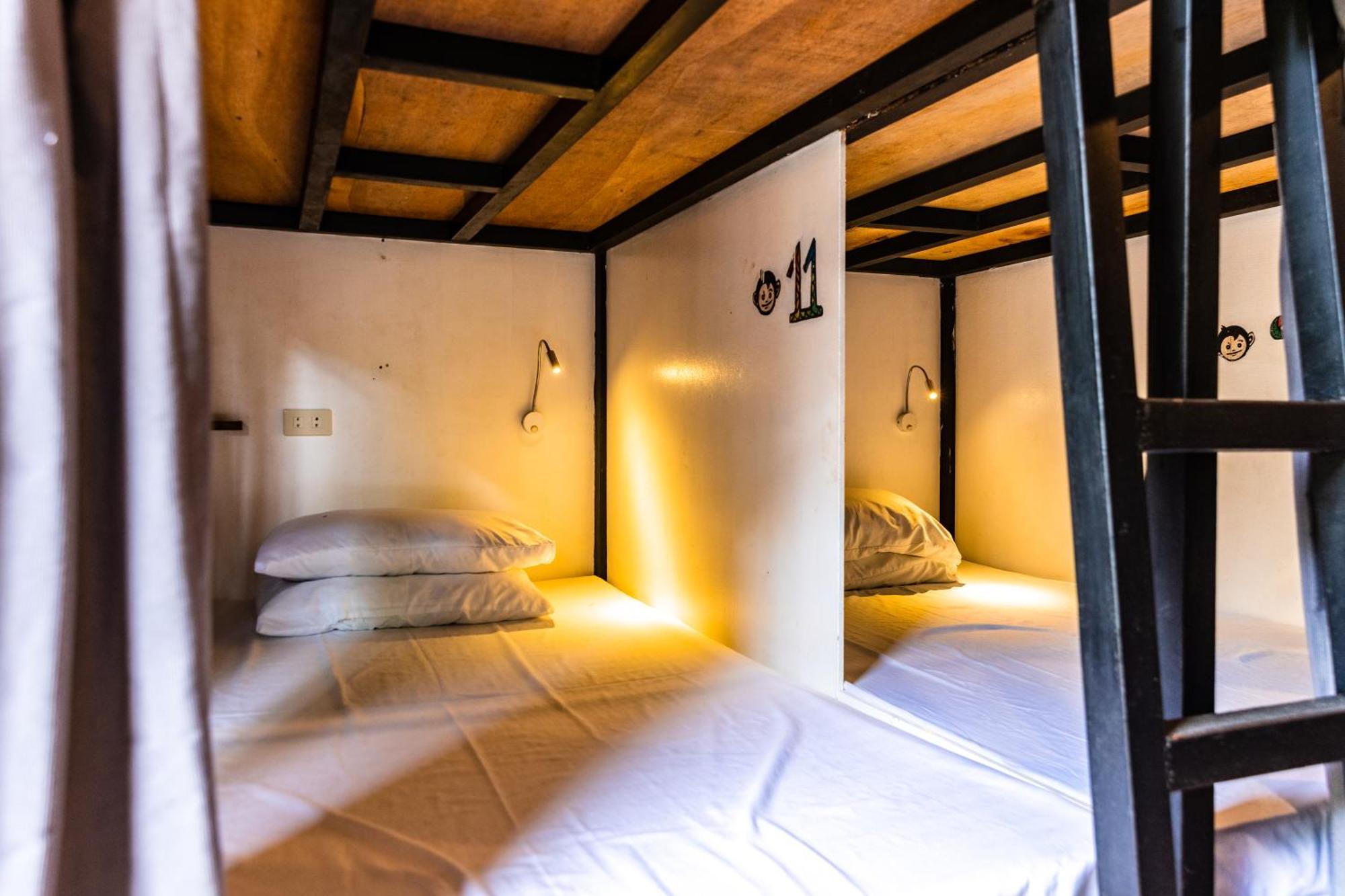 Mad Monkey Hostel Siargao (Adults Only) General Luna  Bagian luar foto